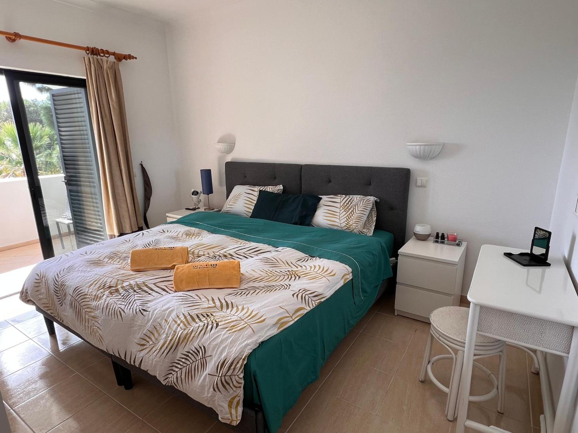 Luxury Modern T2 Ocean View - Free Parking - Pool Apartment Alvor Exterior photo