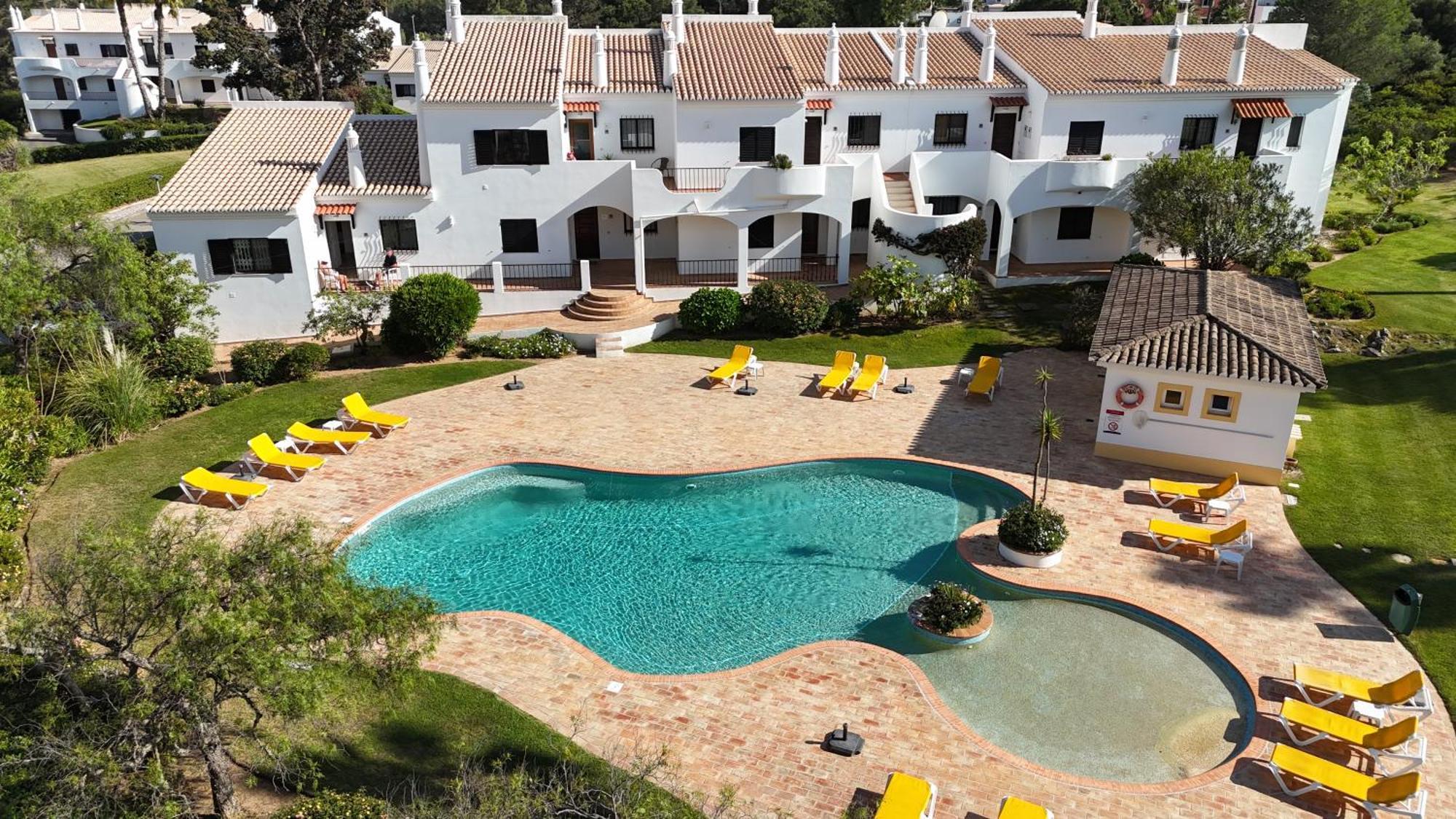 Luxury Modern T2 Ocean View - Free Parking - Pool Apartment Alvor Exterior photo