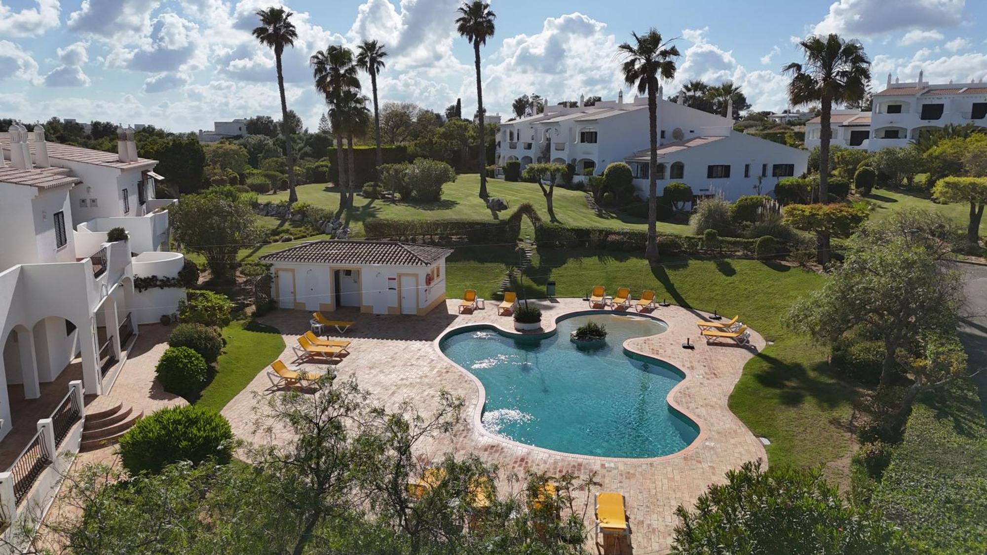 Luxury Modern T2 Ocean View - Free Parking - Pool Apartment Alvor Exterior photo